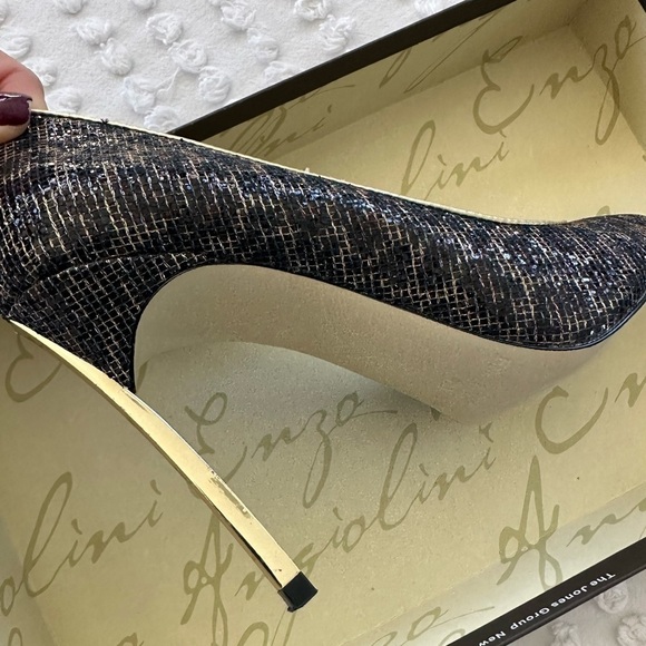 Enzo Angiolini Infinity Metallic Leopard Print Pointed Toe Heels - Picture 7 of 12